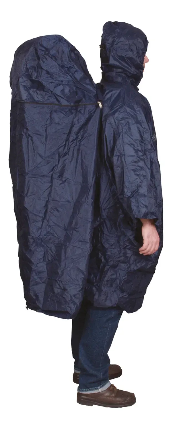 TravelSafe poncho met rugzakuitbouw waterdicht